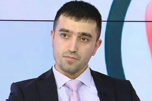 “Ermənistanın liderlərindən biri azərbaycanlı ola bilər” - Rüstəm Aloyan