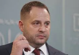 Ukrayna PA-nın rəhbəri yenə koronavirusa yoluxdu