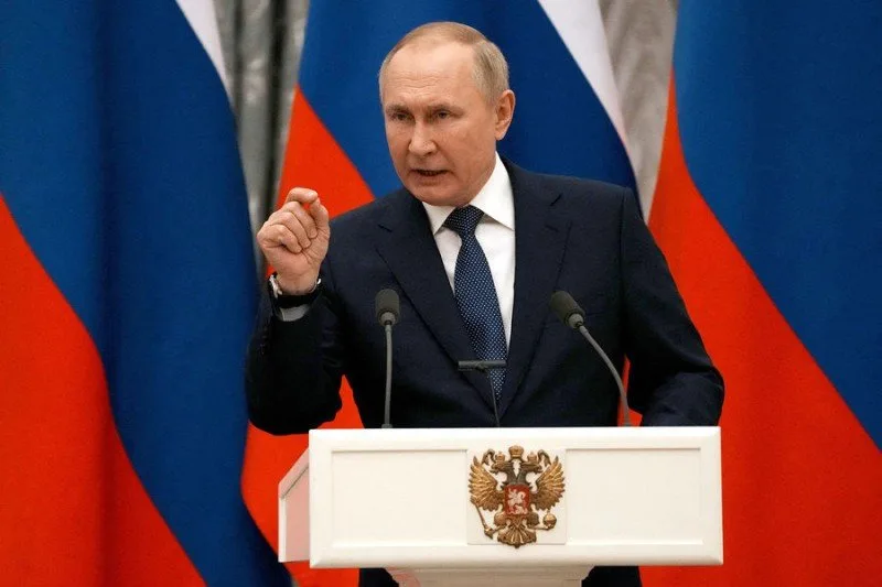 Putin Ukraynanı birbaşa danışıqlara ÇAĞIRDI