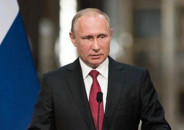 "Donbassın müstəqilliyini tanıyan fərman imzalayacam" - Putin