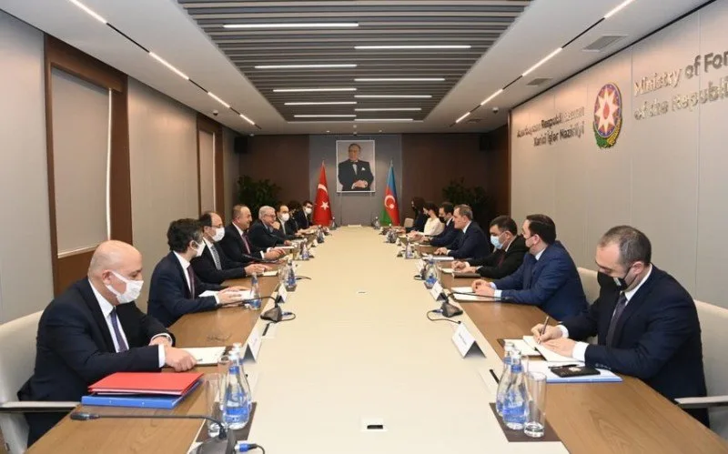 XİN Ceyhun Bayramovla Mövlud Çavuşoğlunun görüşü barədə məlumat yaydı - YENİLƏNİB