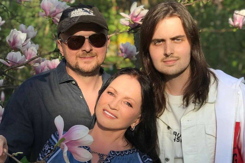 SSRİ xalq artistinin oğlu və nəvəsi ölkədən qaçarkən TUTULDU