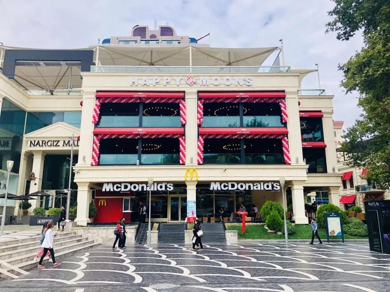 “McDonald's”ın ikiüzlü siyasəti və ya erməni lobbisindən qorxması - FOTOLAR