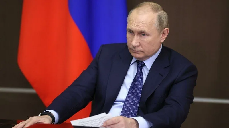Putin öhdəliklərdən DANIŞDI