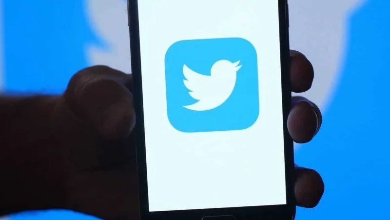 “Twitter” Rusiya səfirliyinin tvitlərini sildi - FOTO