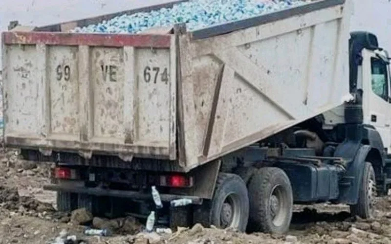 İstehlaka yararsız süd məhsulları məhv edildi