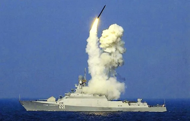Xarkovda Rusiyanın qanadlı raketi məhv edildi