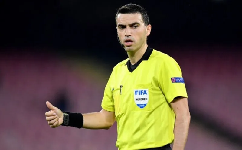 Tanınmış FIFA referisi infarkt keçirib