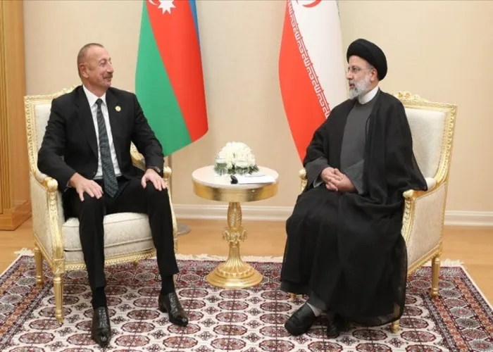 İran prezidenti İlham Əliyevi TƏBRİK ETDİ