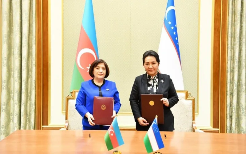 Azərbaycan və Özbəkistan parlamentləri arasında sənədlər imzalandı