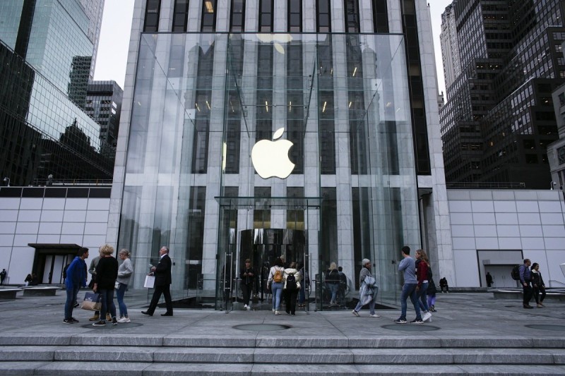 Apple yeni maliyyə servisləri üzərində çalışır