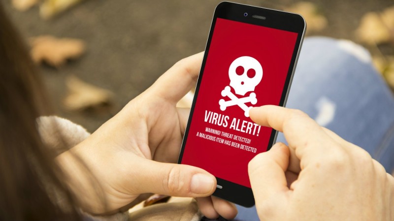Yeni virus vasitəsilə hackerlər smartfon üzərində uzaqdan idarəni əldə edə bilirlər
