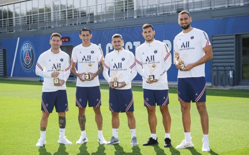 PSJ argentinalı futbolçularla vidalaşır