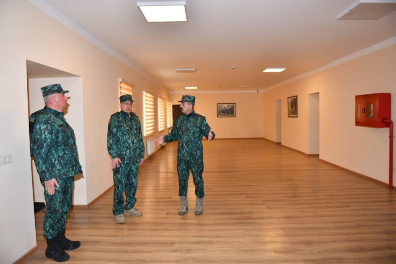 Prezidentin köməkçisi və DSX rəisi Ermənistanla sərhədə getdi - FOTOLAR