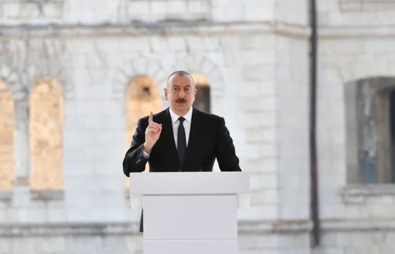 Prezident: "Xaricdə yaşayan azərbaycanlılar böyük qüvvədir"