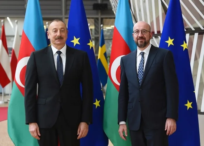 Şarl Mişel İlham Əliyevə zəng edib