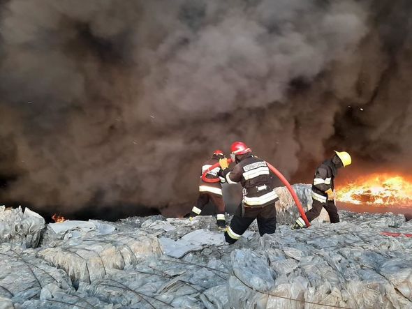 Sumqayıtda yanğın söndürüldü - FOTO-VİDEO - YENİLƏNİB