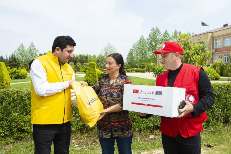 "Yelo Bank" bayram ərəfəsində şəhid ailələrini ziyarət etdi - FOTOLAR