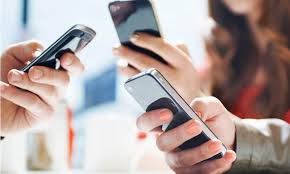 İsti havada smartfonların təhlükələri barədə XƏBƏRDARLIQ