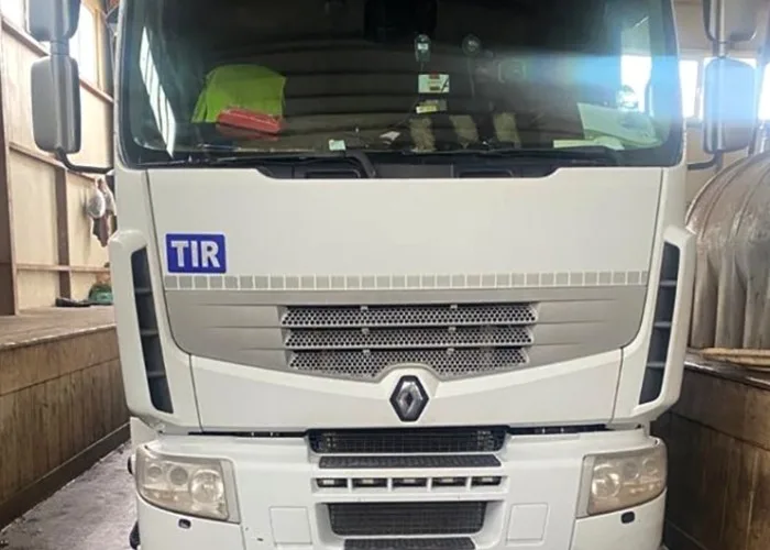 Gömrükdən narkotik keçirmək istədilər