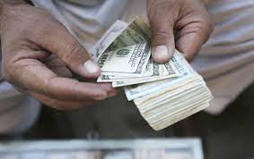 Dollar bu qiymətə oldu