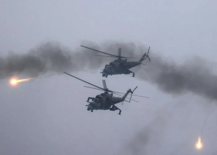 Ukraynanın üç “Mi-8” helikopteri VURULDU
