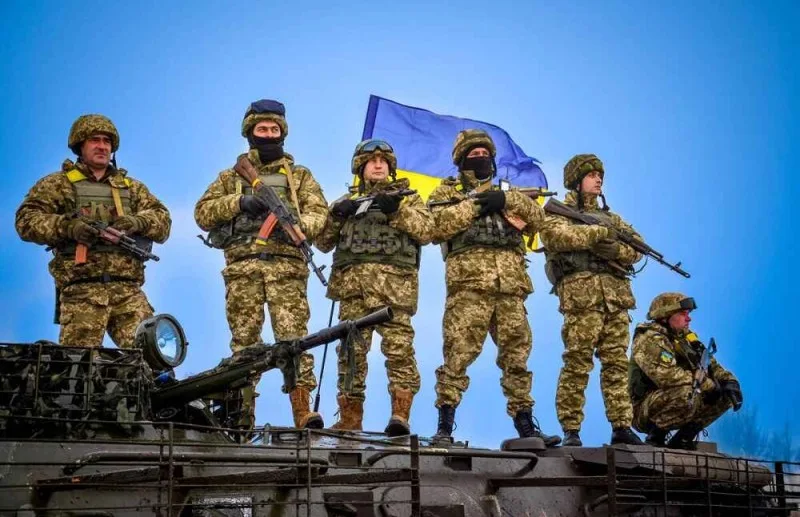 Ukrayna qoşunları Xarkov vilayətində dövlət sərhədinə yaxınlaşıb