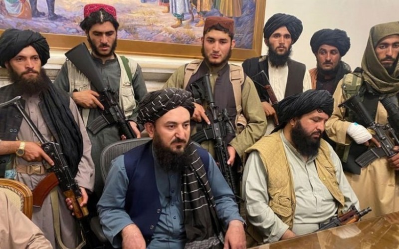 "Taliban" Əfqanıstan parlamentini buraxıb