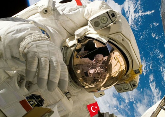 Türkiyə öz vətəndaşını kosmosa göndərməyə hazırlaşır