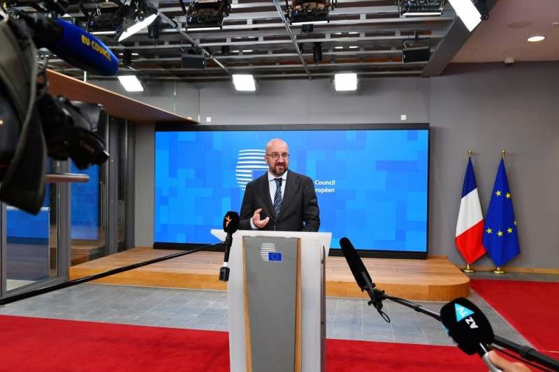 İlham Əliyev və Nikol Paşinyanla görüşdən sonra Şarl Mişel mətbuata açıqlama verib