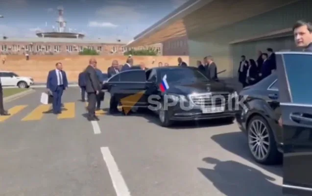 Lavrovun təyyarəsinin endiyi hava limanında BOMBA HƏYƏCANI - VİDEO
