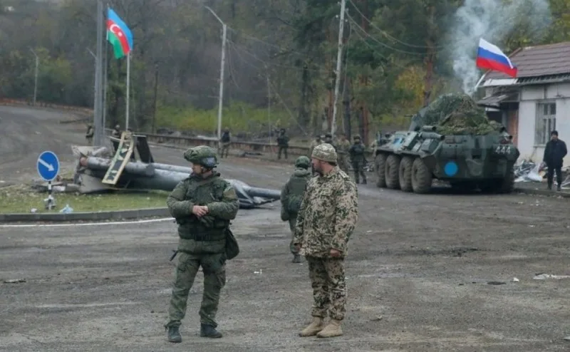 Ermənilər rus sülhməramlılarını ATƏŞƏ TUTDU