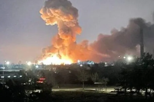 Rusiya İzyumda qaz emalı zavodunu ATƏŞƏ TUTDU