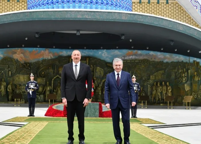 Prezidentlər Fəxri qonaqlar xiyabanında ağac əkiblər