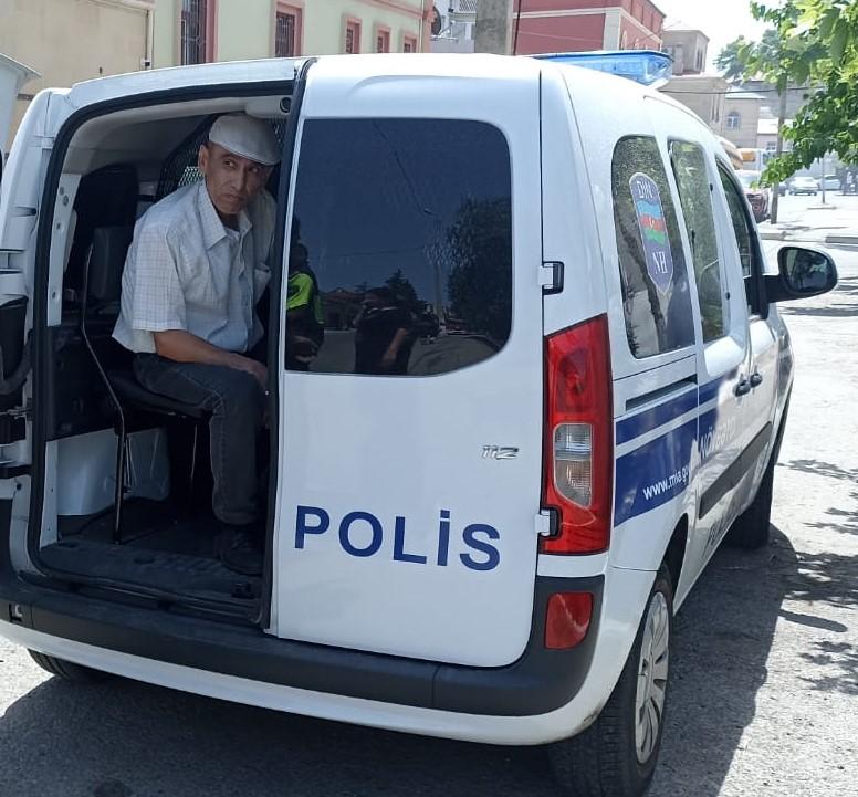 Bakıda parkda qəsdən yanğın törədildi - Saxlanılan var