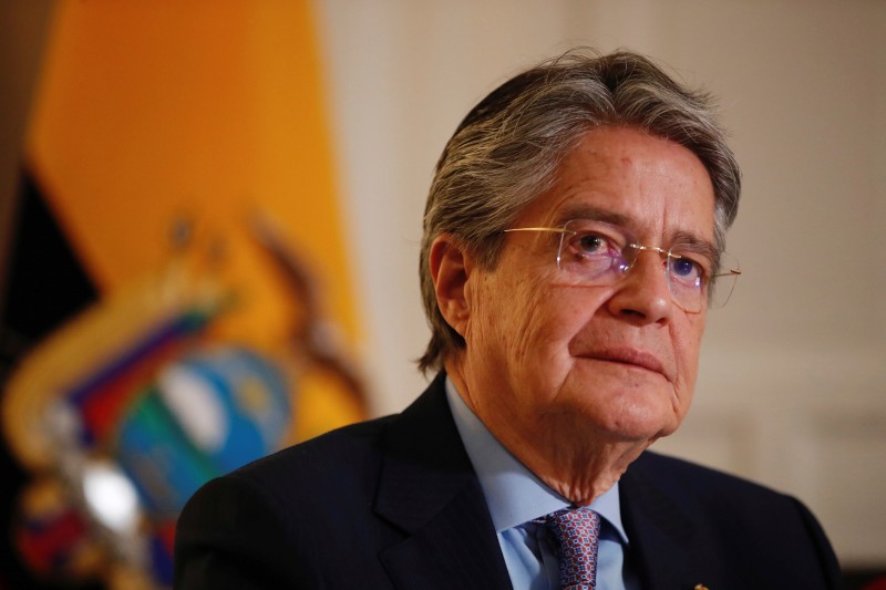Ekvador Prezidenti koronavirusa yoluxdu