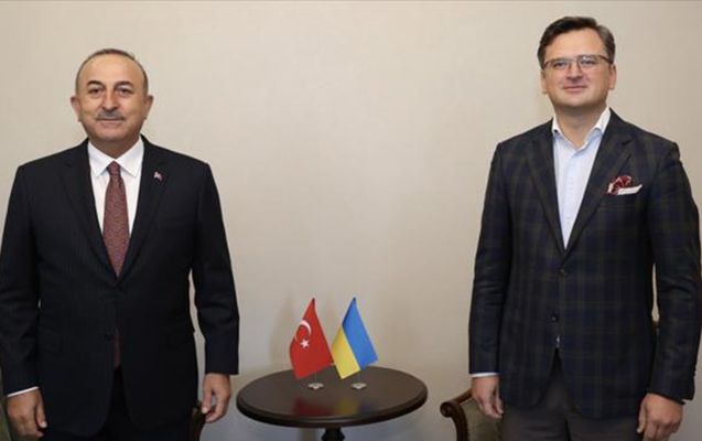Çavuşoğlu Kuleba ilə telefonla danışdı