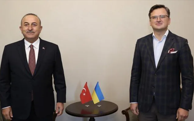 Çavuşoğlu Kuleba ilə telefonla danışdı