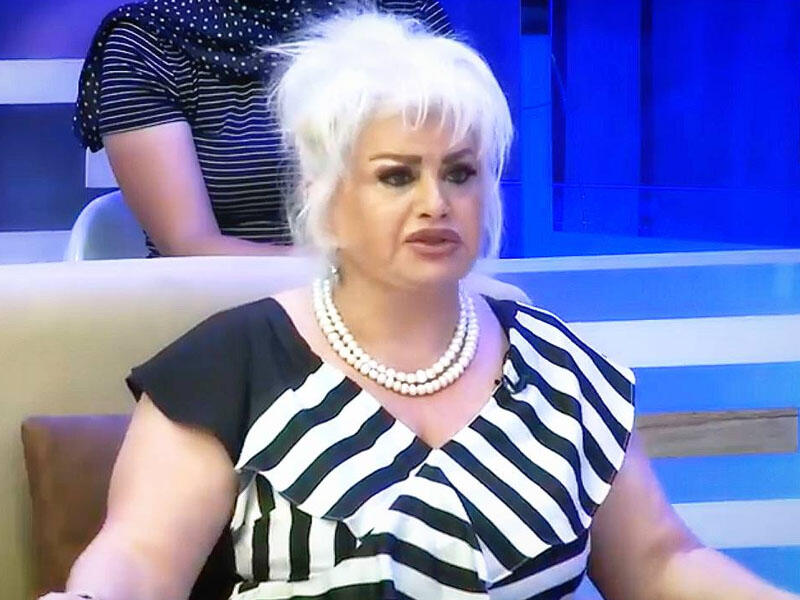 Əməkdar artist özündən çıxdı: "Doğub-töküb küçəyə, belə ana olar?" - VİDEO