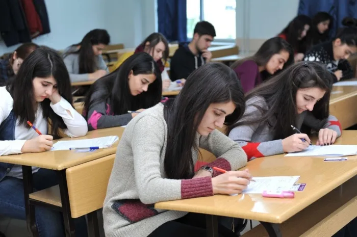 Biabırçı testlər, itirilən nəsillər - Etibar Əliyev ümidsizdir