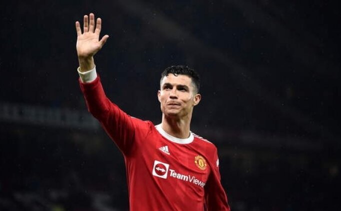 Ronaldo 275 milyonluq təklifi rədd etdi