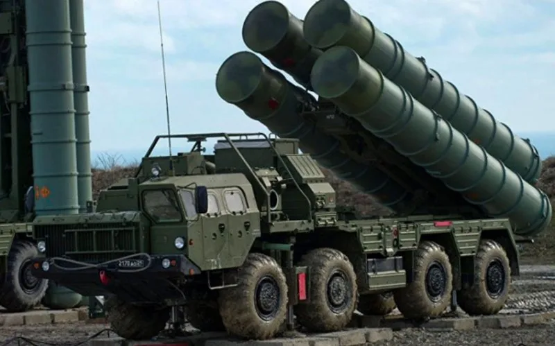 Hindistan Çin ilə sərhəddə S-400 zenit-raket kompleksləri yerləşdirəcək
