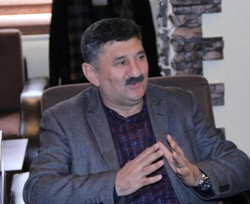 “Hər yerindən duran qaziyə, şəhidə dil uzadır” - Rey Kərimoğlu