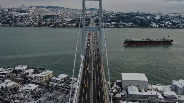İstanbul boğazında hərəkət bərpa olundu - YENİLƏNİB