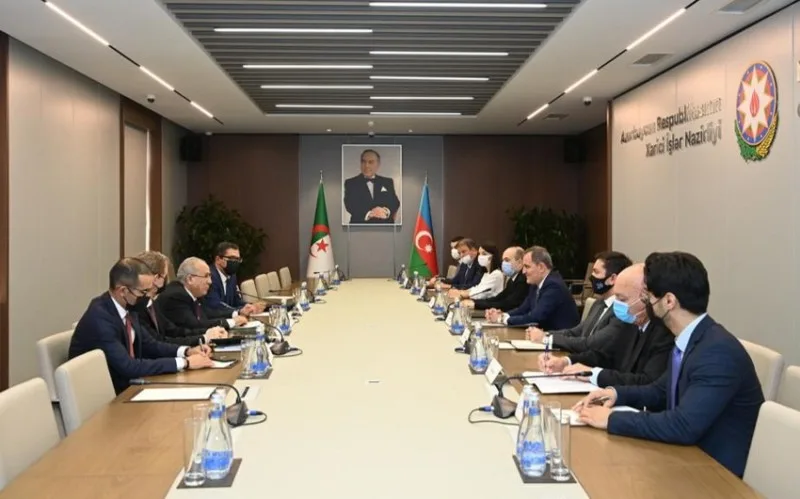 Azərbaycan və Əlcəzair XİN başçılarının görüşü olub - YENİLƏNİB