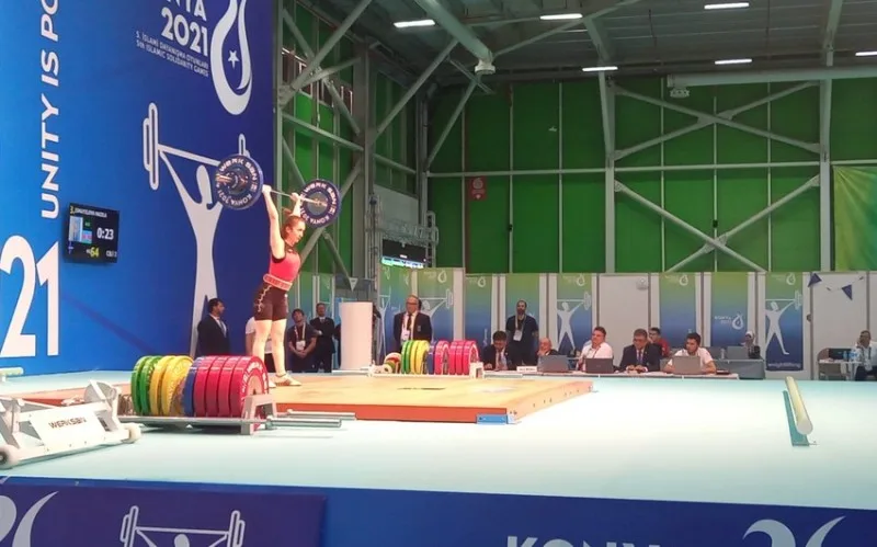 Azərbaycan İslamiadada ağırlıqqaldırma növündə ilk medalını qazanıb