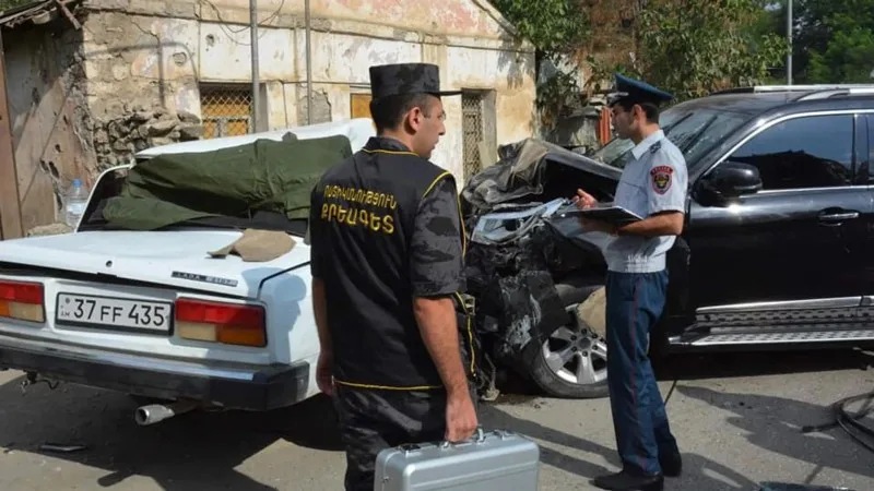 Xocalıda sülhməramlıların maşını qəzaya düşdü - 4 ÖLÜ -FOTO