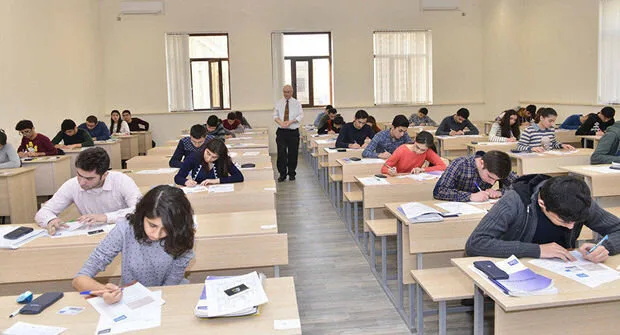 Dövlət qulluğuna imtahan üçün qeydiyyat başa çatıb