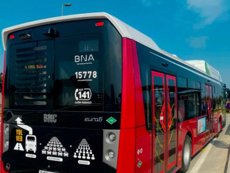 Bakıda bu avtobuslar gecikir - SİYAHI