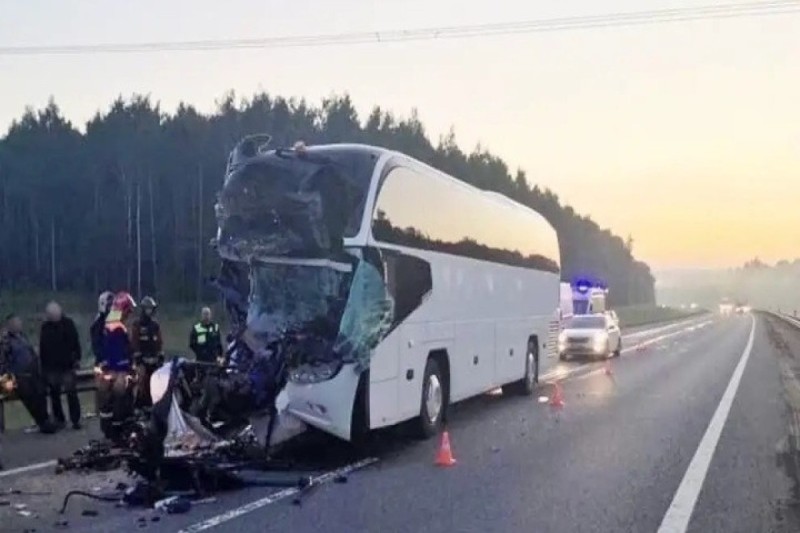 Turist avtobusu qəzaya uğradı: 17 uşaq...